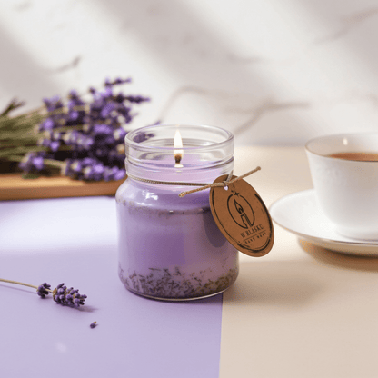 "Lavender Whisper" 200mg - Świeca sojowa o zapachu lawendy (czas palenia ok. 35h - W Zmysłach