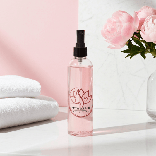 ROSESENMARY 300ml - mgiełka zapachowa o zapachu róży z nutą drzewa sandałowego - W Zmysłach