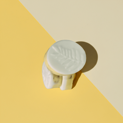 Yin - Yang Charmoni - mydełko łączące aromat Ylang - Ylang, masło macadamia i rumianek - W Zmysłach